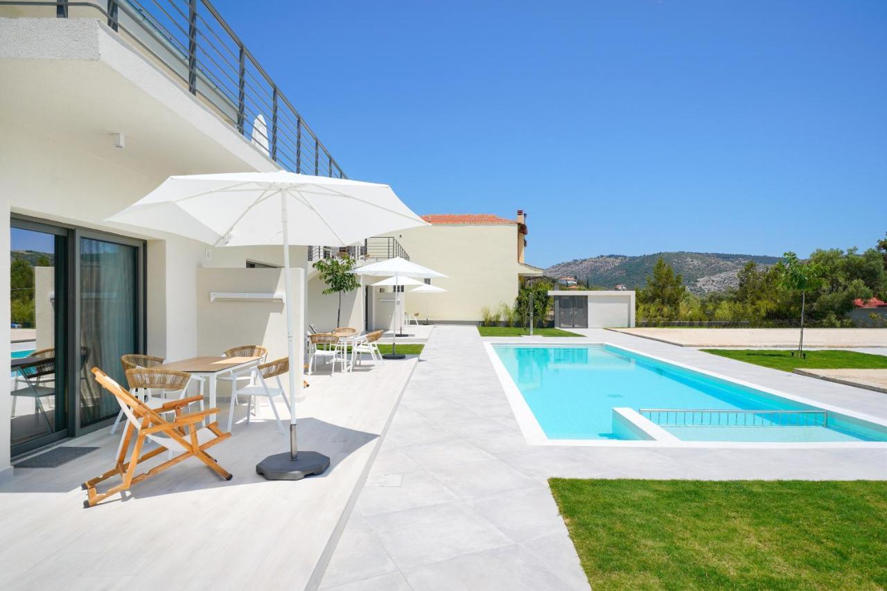 Filoxenia Luxury Apartments Potos Exterior foto